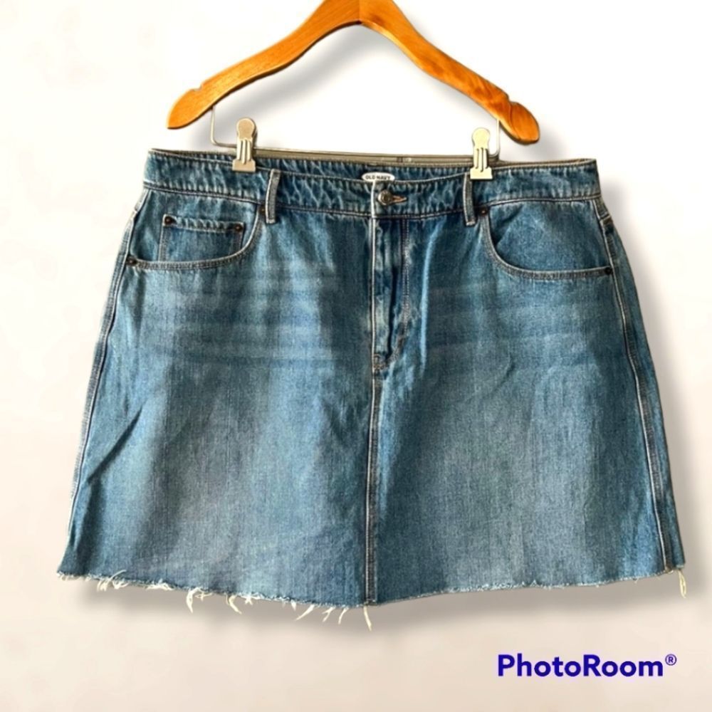 Old Navy Blue Denim Skirt